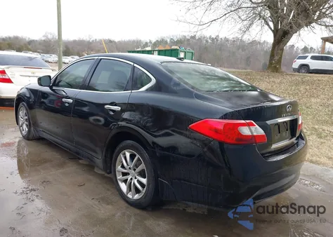 2011 Infiniti M37 z USA, uszkodzony, nr VIN JN1BY1AP2BM323497